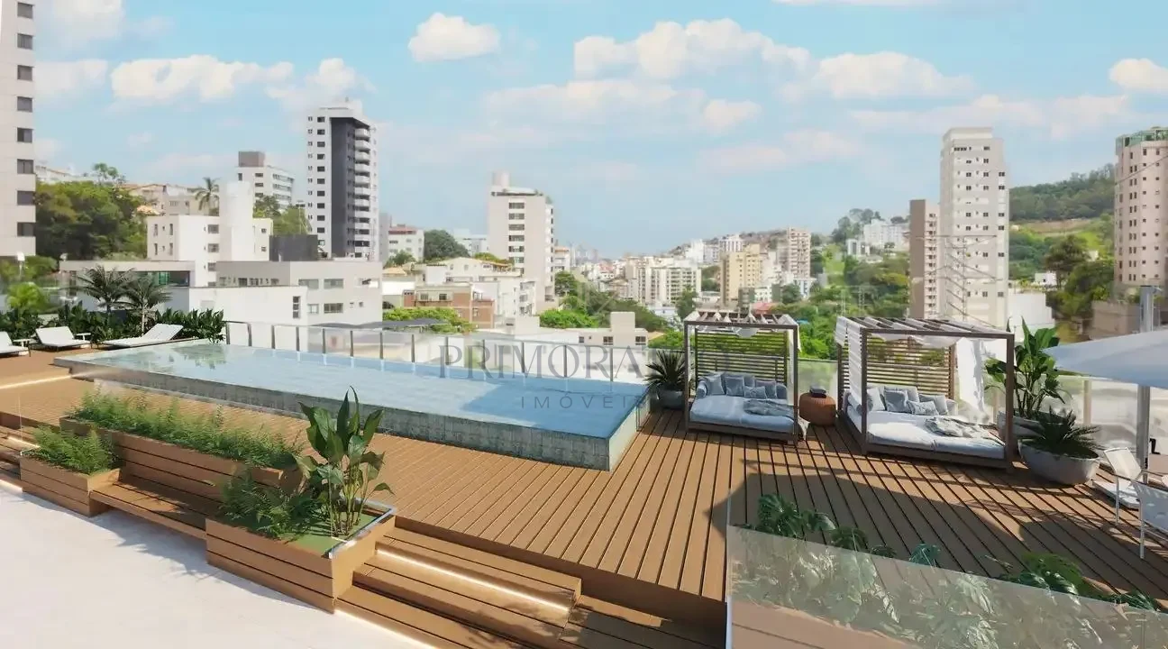 Piscina com Deck Molhado