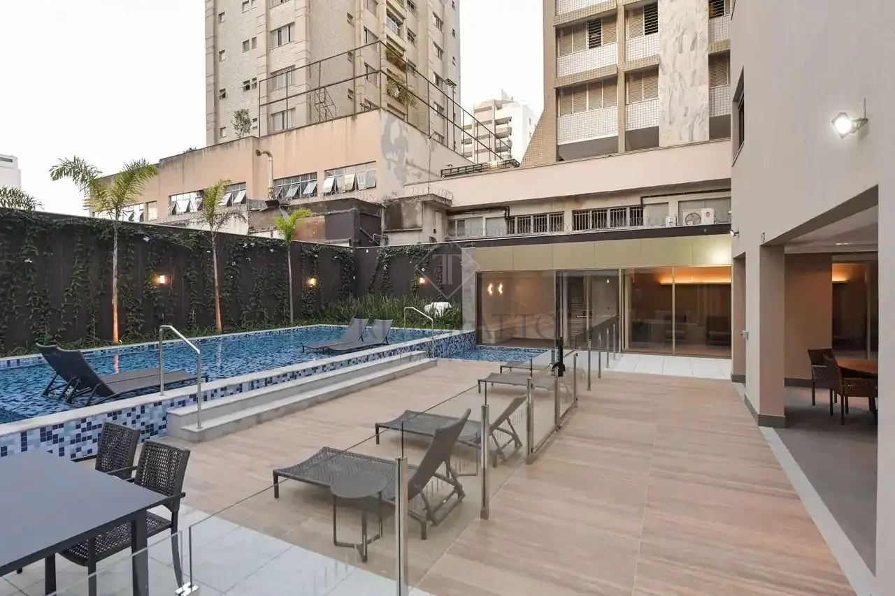 Piscina com Deck